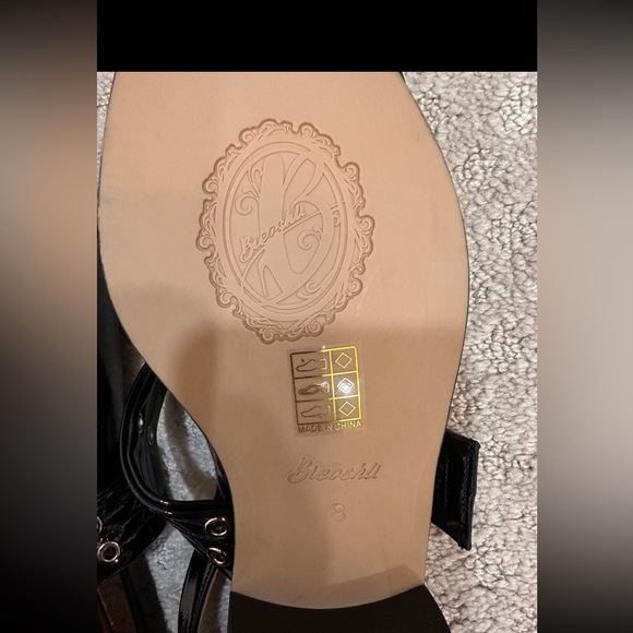 Women Buckle Ballet Flats Pointed Toe Slingback Wide Flat Casual Ballet Size 8 - Picture 6 of 8